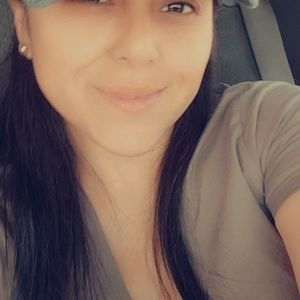 Meet your Posher, Alma